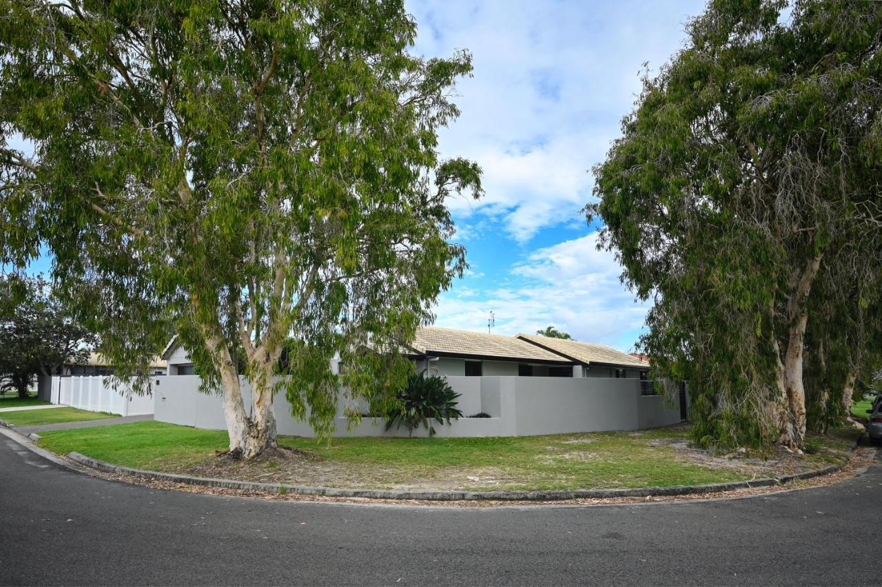 Lovely House -amazing Location, Pets - Zb9 *